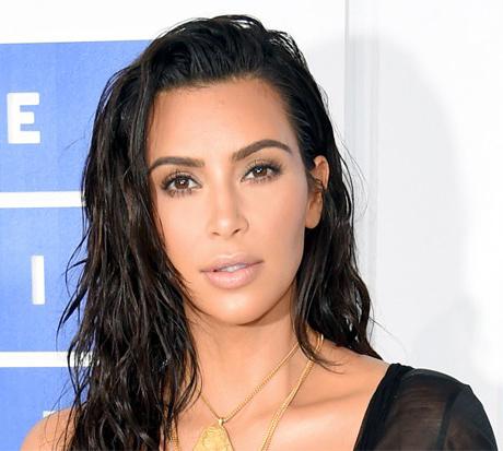 How to Recreate Kim Kardashian’s 2016 MTV VMAs Makeup and Hair